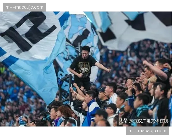 单轮观众突破三十万大关 刷新中超历史现场上座纪录